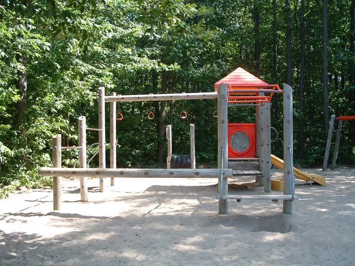 Ground-level view of Irwin Park